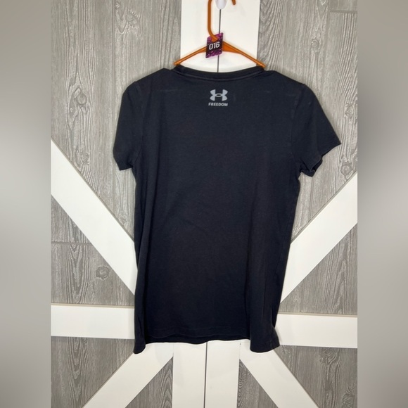 016. Womens UNDER ARMOUR UA Freedom Flag T-Shirt size small - Picture 3 of 3